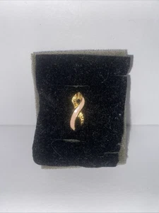 NEW AVON BETTER BREAST CARE RIBBON PIN PINK AND GOLD NO BOX - Picture 1 of 1