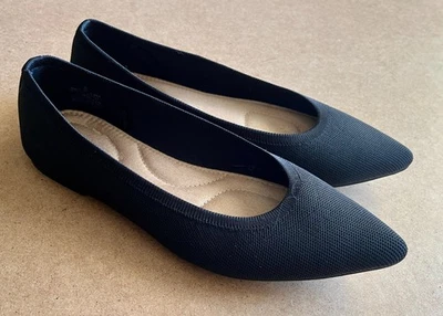 Par de sapatilhas de balé femininas OLD NAVY biqueira pontiaguda tecido preto malha tamanho 8 - Imagem 1 de 2