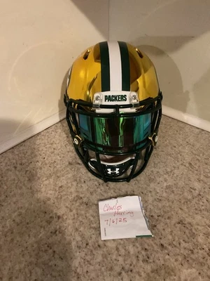 BRETT FAVRE  Signed F/S GB Packers Riddell Pro Helmet w/ Mounted memories COA - Image 1 of 4