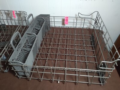 Whirlpool WDTA50SAKV 24 Built-In Undercounter Dishwasher in Black S