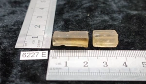 LOT CITRINE NATURELLE non chauffée transparente de Madagascar 4,5g baton brut - Picture 1 of 3