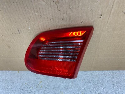 Luz trasera interior para pasajero derecho Volkswagen Eos 2007 2008 2009 2011 OEM O7335 Foto 1 de 4