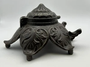 Vintage Victorian Cast Bronze Inkwell Pen Holder - Picture 1 of 9