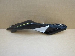 Panel trasero izquierdo Yamasaki YM50-10 2022 1.690 millas (13750) - Imagen 1 de 12