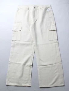 Old Navy Womens High-Waist Sky-Hi Wide-Leg Cargo Jeans AC2 Ecru Size 16 NWT - Picture 1 of 4