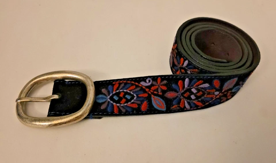 Cinturón bordado XL de cuero para mujer Lucky Brand Foto 1 de 4