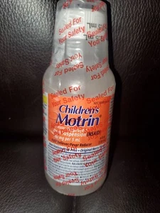 Children's Motrin Berry Liquid 4oz - Pain and Fever Relief for Kids - Picture 1 of 1
