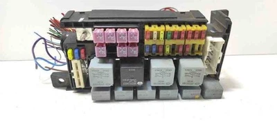 Modulo scatola fusibili DAEWOO KALOS KLAS 1.40 benzina 69kw 2003 31329089 - Immagine 1 di 4