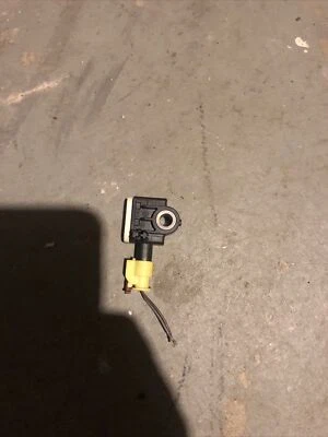 2012-2017 AUDI A6 C7 REAR AIRBAG IMPACT CRASH SENSOR OEM - Image 1 of 3