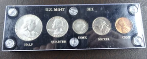 1961 US Mint Unc Set Capital Plastic Holder 90% Silver 5 Coins Philadelphia BU - Picture 1 of 6