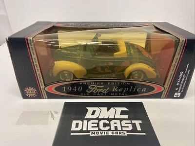 Golden Wheels Premier Edition 1940 Ford Replica Diecast Metal Green & White 1:18 - Image 1 of 4
