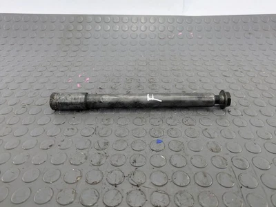 Eje husillo rueda delantera HONDA CBR 600 RR 2003-2004 PC37 31962529 Foto 1 de 4