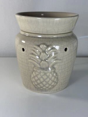 Scentsy PINEAPPLE 欢迎米色奶油裂纹停产中码蜡加热器 — 第 1/4 张图片