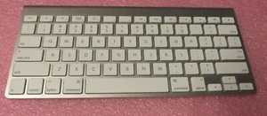 Genuine APPLE A1314 Wireless Bluetooth Aluminum Keyboard Mac SIlver Tested/Clean - Picture 1 of 2