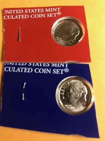 2009 p+d SATIN FINISH ROOSEVELT DIMES IN SEALED MINT PLASTIC NICE L@@K Cover