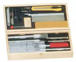 Deluxe Knife & Tool Set: Knives, Blades, Gouges, Routers, Mitre Box, Screwdriver - Picture 1 of 1