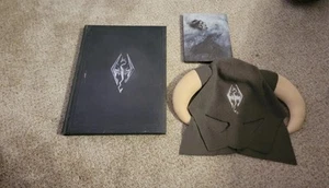Skyrim Collectors Edition Artbook und Steelbook Hülle und Spiel, Dovahkiin Hut - Bild 1 von 5