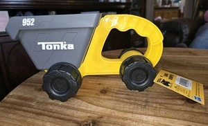 Neu mit Etikett Tonka Sand Muldenkipper 952 Kunststoffaufbau - Bild 1 von 4