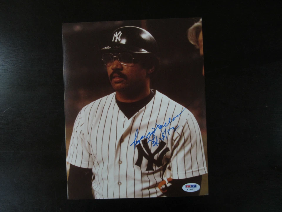 Reggie Jackson Autograph Signed 8 x 10 Photo PSA/DNA New York Yankees - Image 1 of 1