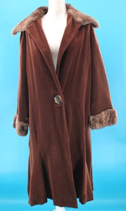 Abrigo de lana marrón de colección para mujer de los años 30 con cuello y puños de piel talla M años 30 - Imagen 1 de 23