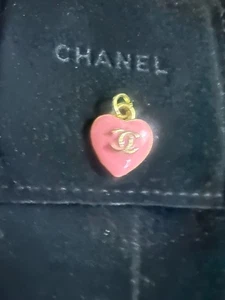 Chanel Candy Pink Heart CC Button charm /zip pull / versatile stamped 1pc 17mm - Picture 1 of 12