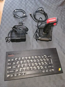 SINCLAIR ZX Spectrum + 48k Tested. Original accessories + Joystick working - Foto 1 di 8