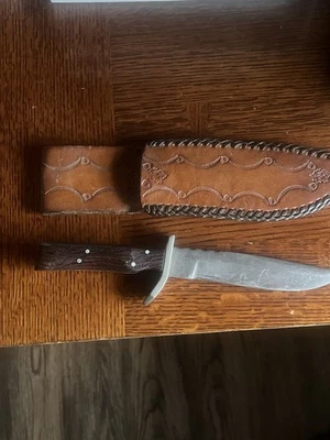 Ray Johnson Silver Dollar City Master CUCHILLOS Hoja Fija y Funda Foto 1 de 4