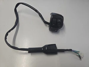 KEEWAY SUPERLIGHT 125 EURO 4 & 5 2017-24 RIGHT SWITCHGEAR START RUN KILL SWITCH - Picture 1 of 12