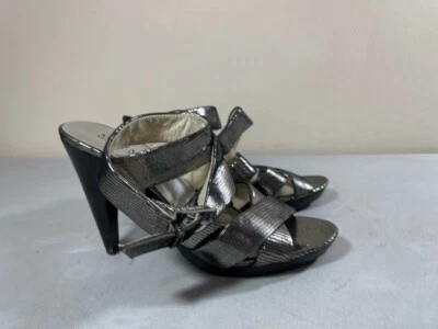SANDALIAS GLADIADOR MUJER MICHAEL KORS CUERO PLATEADO TALLA 7M Foto 1 de 3