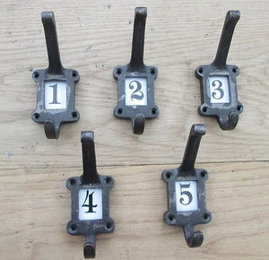 5 X CAST IRON SCHOOL COAT HOOKS CERAMIC No's ANTIQUE SHABBY CHIC INDUSTRIAL - Picture 1 of 2