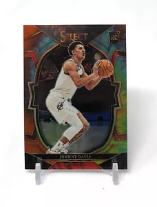 2022–23 Select Johnny Davis #100 Tie-Dye Concourse Rookie /25 SSP RC - Picture 1 of 2