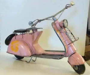 Vintage Vespa Inspired Scooter Boho Folk Metal Art - Picture 1 of 12