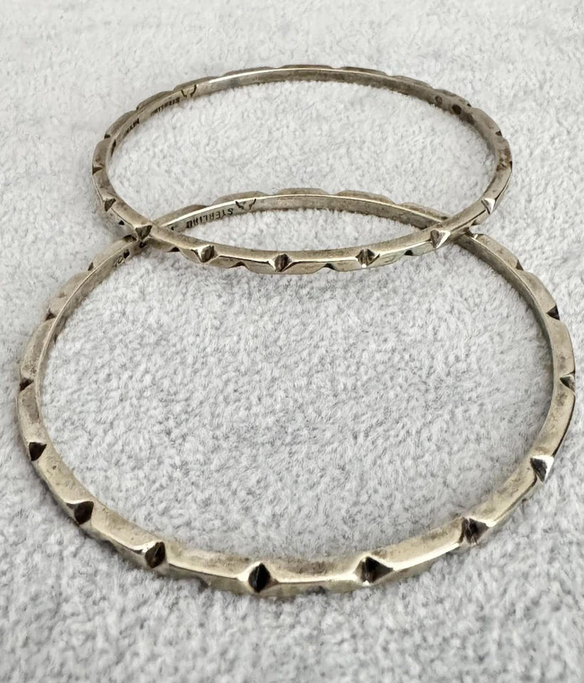 Juego de 2 pulseras brazalete vintage de plata de ley 925 con muescas México - 23,18 g Foto 1 de 4