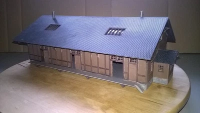 Kibri gebaut 1:87 HO Haus,Gebäude - große Lagerhalle/Güterumschlag #61# - Bild 1 von 4