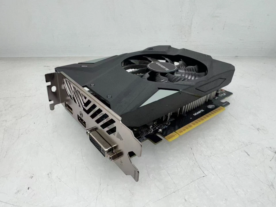 GIGABYTE GeForce GTX 1650 D6 OC 4GB Graphics Card GV-N1656OC-4GD Rev2.0 - Image 1 of 3