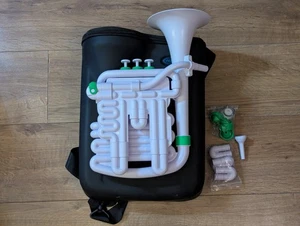 Nuvo jHorn white with green trim one size N610JHWGN + case READ DESCRIP - Picture 1 of 24
