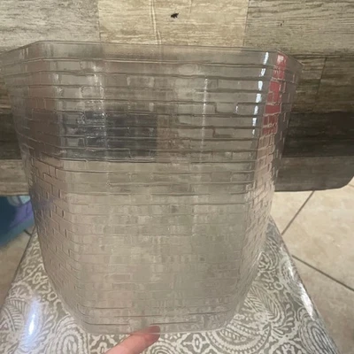 NUEVO Protector de Cesta Longaberger Hexágono 11.5" Plástico Transparente Patrón Ladrillo Foto 1 de 4