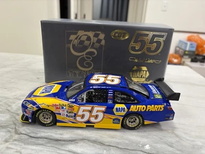 Michael Waltrip 2007 Napa Owners Elite COT Nascar 1/24 Diecast Toyota Camry #55 - Image 1 of 4