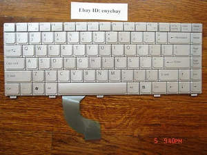 SONY Vaio VGN-SZ SILVER LAPTOP KEYBOARD 147967521 147967522 148023431 148023421 - Picture 1 of 1