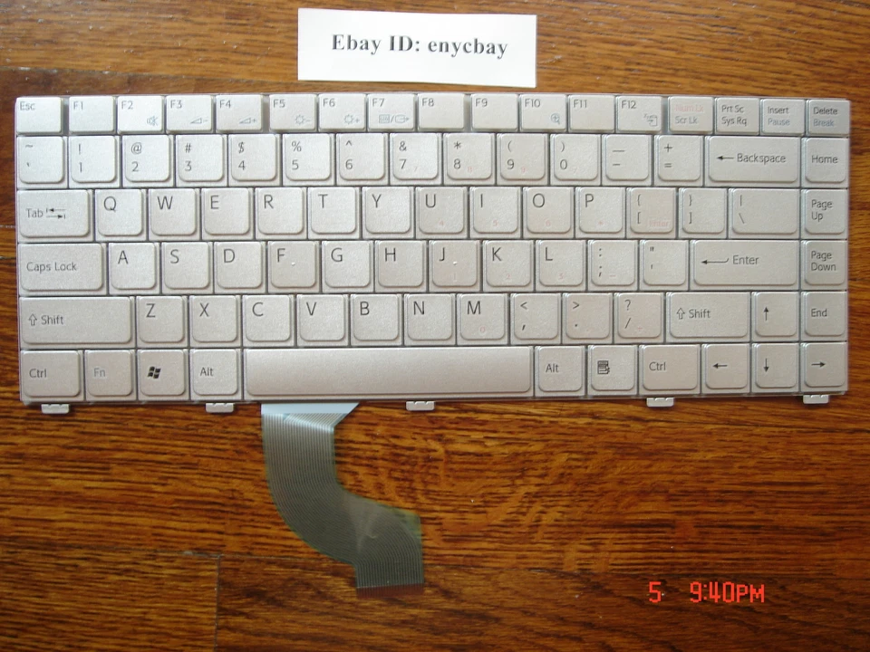 SONY Vaio PCG-6V1L PCG-6L1L PCG-6L2L PCG-6N1L PCG-6N2L SILVER LAPTOP KEYBOARD - Image 1 of 1