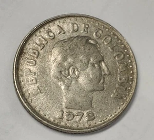 Colombia, 1972 10 Centavos Coin - Picture 1 of 3