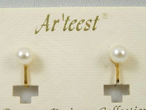  Goldtone 6 mm Imitation Pearl Clip-On Earrings - Picture 1 of 1