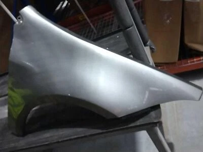 Dodge Dart 2013 guardabarros derecho gris 308398 usado fabricante de equipos originales 132 k millas Foto 1 de 3