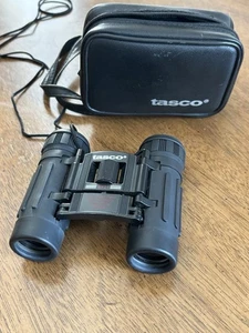 Tasco Model 165RB Binoculars Fully Coated Optics 8x21 383ft/1000yds with Pouch - Picture 1 of 5