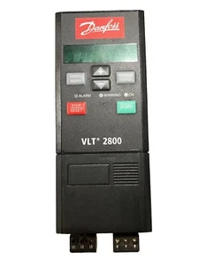 USED Danfoss VLT2815PT4B20STR0DBF00A00C0. Frequency inverter 1,5Kw. Tested. - Picture 1 of 2