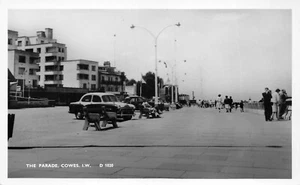 ISLE OF WIGHT COWES THE PARADE ANIMATED SCENE RP - Picture 1 of 2