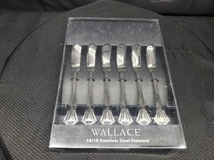 NEW Set of 6 Wallace Resplendence / Grand Ballroom Stainless Butter Knives - Bild 1 von 5