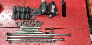 1983 HONDA CB1000C CB1000 ENGINE Motor MOUNT BRACKET OEM BUSHING BOLT CUSHION - Picture 1 of 3