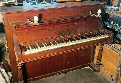 Erard Upright Piano -- Antique , Serial 21018  • 1,500$