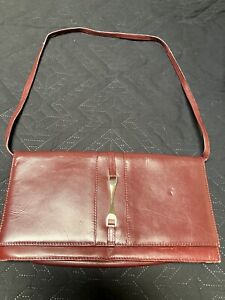 VINTAGE- Rare Find- teo Leather Purse- Bag- Pocketbook-Snap closure